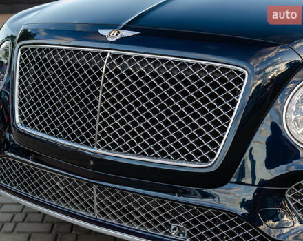Синій Бентлі Бентайга, об'ємом двигуна 4 л та пробігом 62 тис. км за 87700 $, фото 11 на Automoto.ua