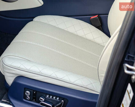 Бентли Бентайга 2019 в Киеве на Automoto.ua Синий Бентли Бентайга, объемом двигателя 4 л и пробегом 62 тыс. км за 105500 $, фото 33 на Automoto.ua