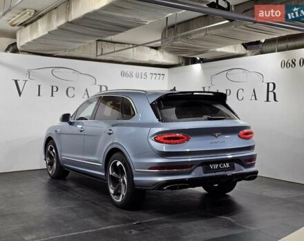 Синій Бентлі Бентайга, об'ємом двигуна 4 л та пробігом 8 тис. км за 209999 $, фото 7 на Automoto.ua