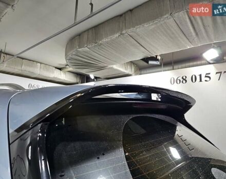 Синій Бентлі Бентайга, об'ємом двигуна 4 л та пробігом 8 тис. км за 209999 $, фото 11 на Automoto.ua