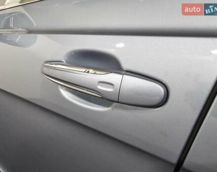 Синій Бентлі Бентайга, об'ємом двигуна 4 л та пробігом 8 тис. км за 209999 $, фото 35 на Automoto.ua