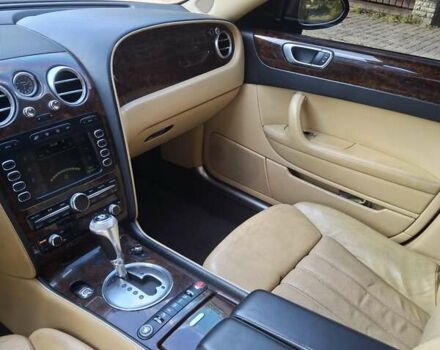 Черный Бентли Континенталь флаинг спур, объемом двигателя 6 л и пробегом 183 тыс. км за 20800 $, фото 3 на Automoto.ua