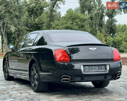 Черный Бентли Континенталь флаинг спур, объемом двигателя 6 л и пробегом 100 тыс. км за 39999 $, фото 192 на Automoto.ua