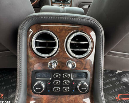 Черный Бентли Континенталь флаинг спур, объемом двигателя 6 л и пробегом 100 тыс. км за 39999 $, фото 94 на Automoto.ua