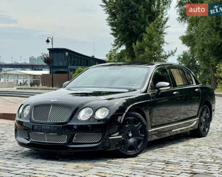 Чорний Бентлі Continental Flying Spur, об'ємом двигуна 6 л та пробігом 100 тис. км за 39999 $, фото 1 на Automoto.ua