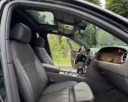 Черный Бентли Континенталь флаинг спур, объемом двигателя 6 л и пробегом 100 тыс. км за 39999 $, фото 203 на Automoto.ua