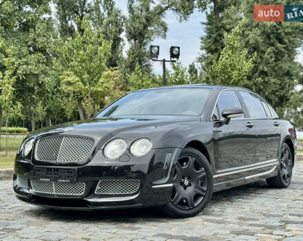Черный Бентли Континенталь флаинг спур, объемом двигателя 6 л и пробегом 100 тыс. км за 39999 $, фото 214 на Automoto.ua