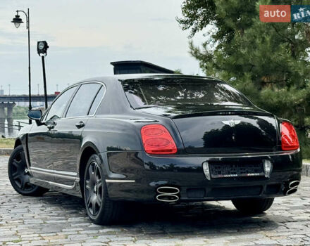 Черный Бентли Континенталь флаинг спур, объемом двигателя 6 л и пробегом 100 тыс. км за 39999 $, фото 225 на Automoto.ua