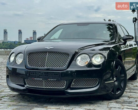 Черный Бентли Континенталь флаинг спур, объемом двигателя 6 л и пробегом 100 тыс. км за 39999 $, фото 184 на Automoto.ua