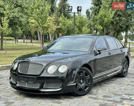 Черный Бентли Континенталь флаинг спур, объемом двигателя 6 л и пробегом 100 тыс. км за 39999 $, фото 215 на Automoto.ua