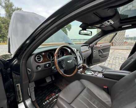 Черный Бентли Континенталь флаинг спур, объемом двигателя 6 л и пробегом 100 тыс. км за 39999 $, фото 86 на Automoto.ua