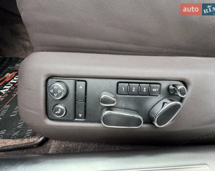 Черный Бентли Континенталь флаинг спур, объемом двигателя 6 л и пробегом 100 тыс. км за 39999 $, фото 31 на Automoto.ua