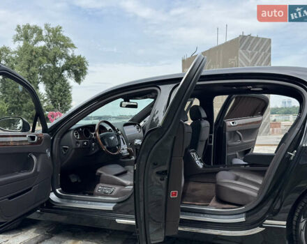 Черный Бентли Континенталь флаинг спур, объемом двигателя 6 л и пробегом 100 тыс. км за 39999 $, фото 65 на Automoto.ua