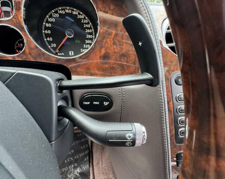 Черный Бентли Континенталь флаинг спур, объемом двигателя 6 л и пробегом 100 тыс. км за 39999 $, фото 105 на Automoto.ua