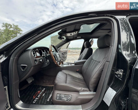 Черный Бентли Континенталь флаинг спур, объемом двигателя 6 л и пробегом 100 тыс. км за 39999 $, фото 99 на Automoto.ua