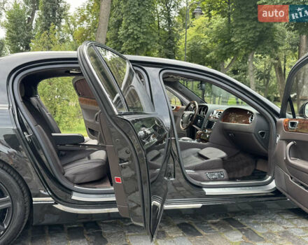 Черный Бентли Континенталь флаинг спур, объемом двигателя 6 л и пробегом 100 тыс. км за 39999 $, фото 68 на Automoto.ua