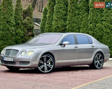 Бентли Континенталь флаинг спур, объемом двигателя 6 л и пробегом 131 тыс. км за 16900 $, фото 3 на Automoto.ua
