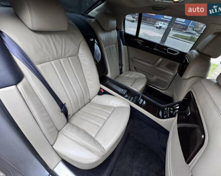 Бентли Континенталь флаинг спур, объемом двигателя 6 л и пробегом 131 тыс. км за 16900 $, фото 27 на Automoto.ua