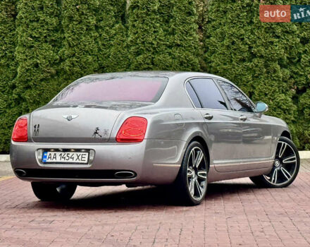 Бентли Континенталь флаинг спур, объемом двигателя 6 л и пробегом 131 тыс. км за 16900 $, фото 9 на Automoto.ua