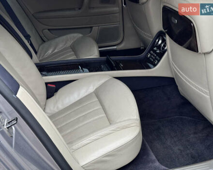 Бентли Континенталь флаинг спур, объемом двигателя 6 л и пробегом 131 тыс. км за 16900 $, фото 25 на Automoto.ua