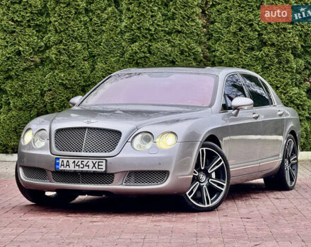Бентли Континенталь флаинг спур, объемом двигателя 6 л и пробегом 131 тыс. км за 16900 $, фото 4 на Automoto.ua