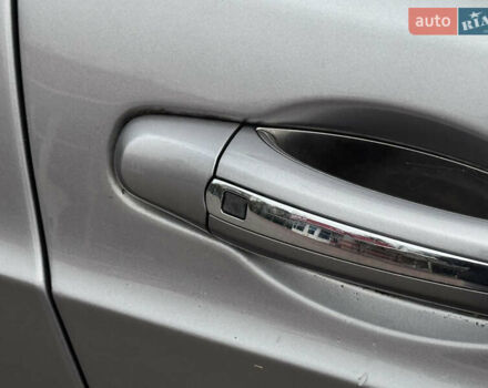 Бентли Континенталь флаинг спур, объемом двигателя 6 л и пробегом 131 тыс. км за 16900 $, фото 24 на Automoto.ua