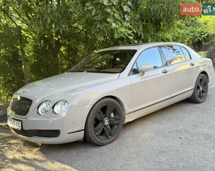 Бентли Континенталь флаинг спур 2006 в Тернополе на Automoto.ua Бентли Континенталь флаинг спур, объемом двигателя 6 л и пробегом 91 тыс. км за 25000 $, фото 1 на Automoto.ua