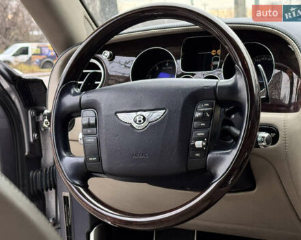 Бентли Континенталь флаинг спур, объемом двигателя 6 л и пробегом 131 тыс. км за 16900 $, фото 29 на Automoto.ua