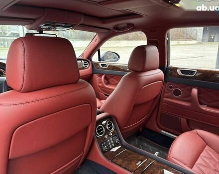 Бентли Континенталь флаинг спур, объемом двигателя 6 л и пробегом 31 тыс. км за 65999 $, фото 29 на Automoto.ua