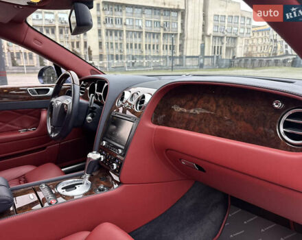 Синий Бентли Континенталь флаинг спур, объемом двигателя 6 л и пробегом 31 тыс. км за 69999 $, фото 35 на Automoto.ua