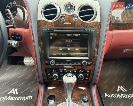 Синий Бентли Континенталь флаинг спур, объемом двигателя 6 л и пробегом 31 тыс. км за 69999 $, фото 19 на Automoto.ua