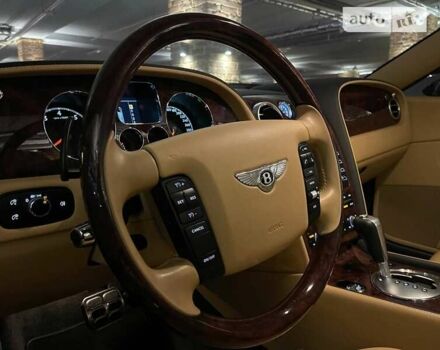 Білий Бентлі Continental GT, об'ємом двигуна 6 л та пробігом 14 тис. км за 76500 $, фото 16 на Automoto.ua