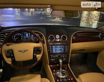 Білий Бентлі Continental GT, об'ємом двигуна 6 л та пробігом 14 тис. км за 76500 $, фото 14 на Automoto.ua