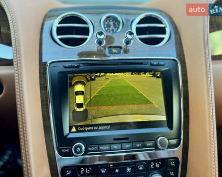 Белый Бентли Континенталь ГТ, объемом двигателя 3.99 л и пробегом 52 тыс. км за 69900 $, фото 29 на Automoto.ua