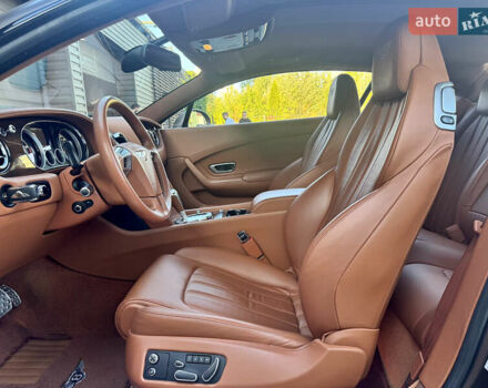 Белый Бентли Континенталь ГТ, объемом двигателя 3.99 л и пробегом 52 тыс. км за 69900 $, фото 19 на Automoto.ua