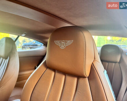 Белый Бентли Континенталь ГТ, объемом двигателя 3.99 л и пробегом 52 тыс. км за 69900 $, фото 33 на Automoto.ua