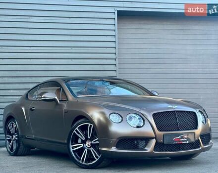 Белый Бентли Континенталь ГТ, объемом двигателя 3.99 л и пробегом 52 тыс. км за 69900 $, фото 3 на Automoto.ua