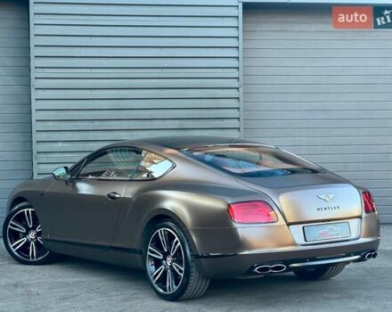 Белый Бентли Континенталь ГТ, объемом двигателя 3.99 л и пробегом 52 тыс. км за 69900 $, фото 11 на Automoto.ua