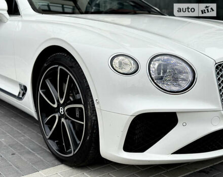 Білий Бентлі Continental GT, об'ємом двигуна 5.95 л та пробігом 8 тис. км за 209999 $, фото 11 на Automoto.ua