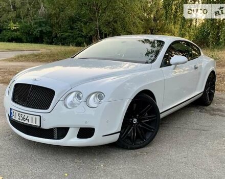 Білий Бентлі Continental GT, об'ємом двигуна 6 л та пробігом 70 тис. км за 32000 $, фото 1 на Automoto.ua