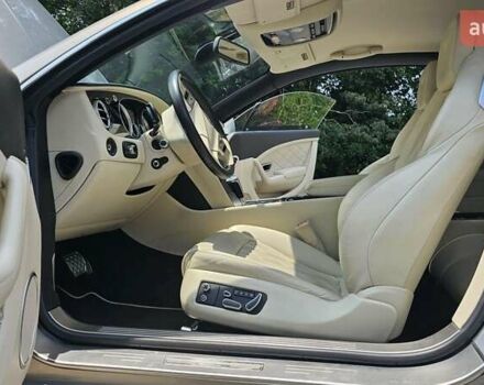 Бежевий Бентлі Continental GT, об'ємом двигуна 6 л та пробігом 106 тис. км за 38000 $, фото 12 на Automoto.ua