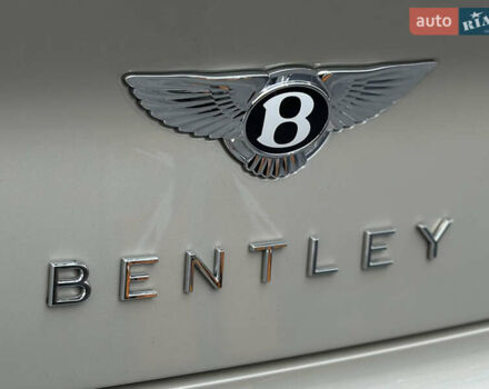 Бежевий Бентлі Continental GT, об'ємом двигуна 6 л та пробігом 27 тис. км за 189000 $, фото 42 на Automoto.ua