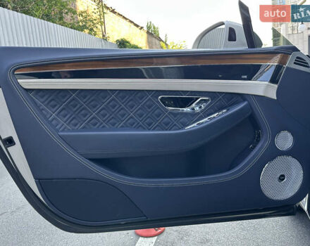 Бежевий Бентлі Continental GT, об'ємом двигуна 6 л та пробігом 27 тис. км за 189000 $, фото 59 на Automoto.ua