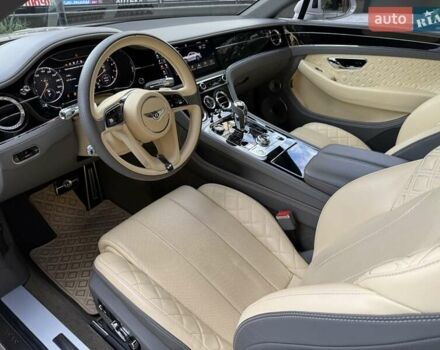 Бежевий Бентлі Continental GT, об'ємом двигуна 6 л та пробігом 28 тис. км за 169900 $, фото 7 на Automoto.ua