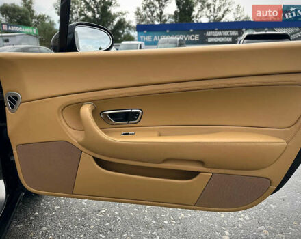 Чорний Бентлі Continental GT, об'ємом двигуна 6 л та пробігом 64 тис. км за 34500 $, фото 63 на Automoto.ua