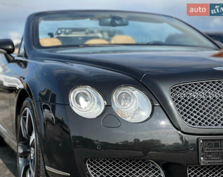 Чорний Бентлі Continental GT, об'ємом двигуна 6 л та пробігом 64 тис. км за 34500 $, фото 22 на Automoto.ua