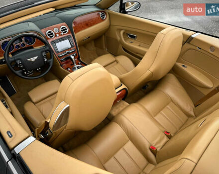 Чорний Бентлі Continental GT, об'ємом двигуна 6 л та пробігом 64 тис. км за 34500 $, фото 84 на Automoto.ua