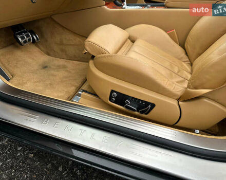 Чорний Бентлі Continental GT, об'ємом двигуна 6 л та пробігом 64 тис. км за 34500 $, фото 69 на Automoto.ua