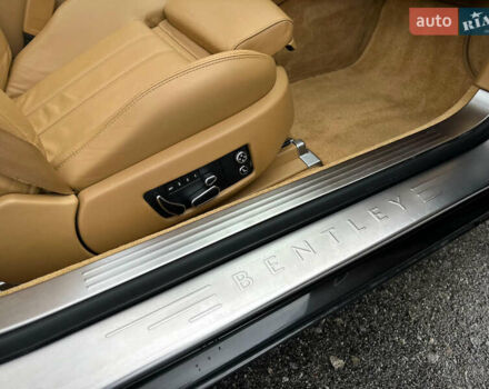 Чорний Бентлі Continental GT, об'ємом двигуна 6 л та пробігом 64 тис. км за 34500 $, фото 51 на Automoto.ua