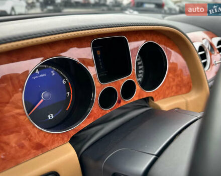 Чорний Бентлі Continental GT, об'ємом двигуна 6 л та пробігом 64 тис. км за 34500 $, фото 67 на Automoto.ua
